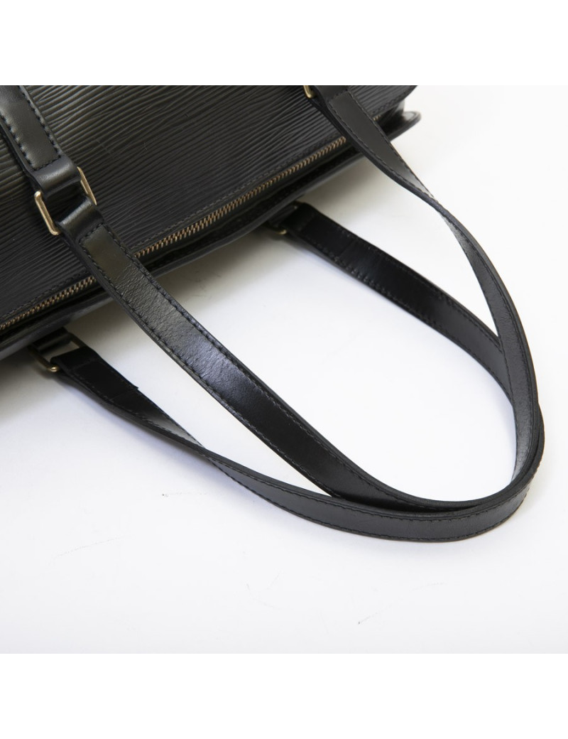 LOUIS VUITTON butterfly bag in black epi leather