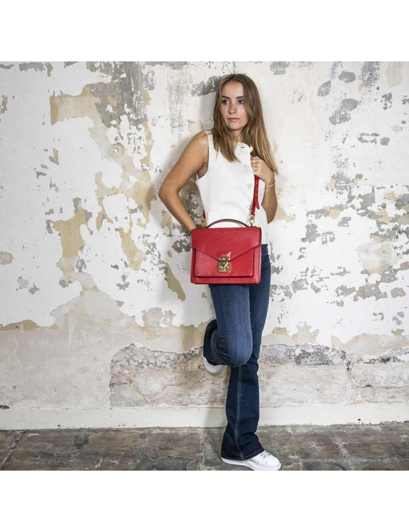 Sac cartable LOUIS VUITTON cuir épi rouge