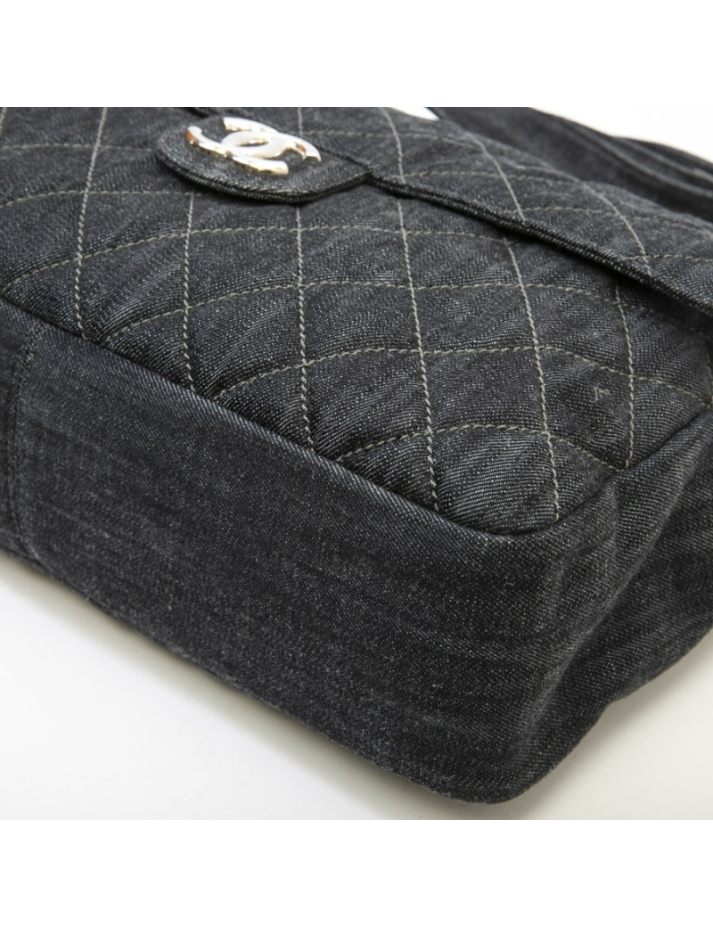 Sacoche CHANEL toile denim bleu