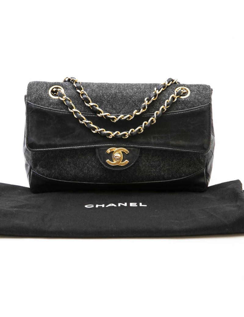 Sac CHANEL laine grise et cuir matelassé noir