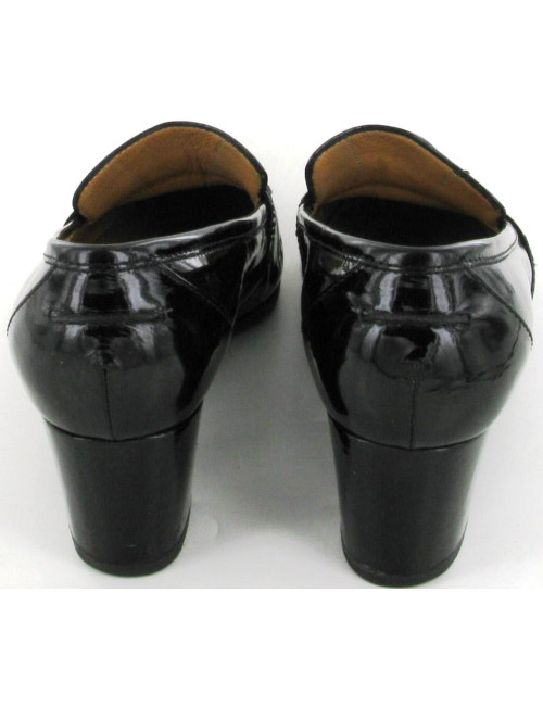 Escarpins HERMES façon mocassins vernis noir T 36.5