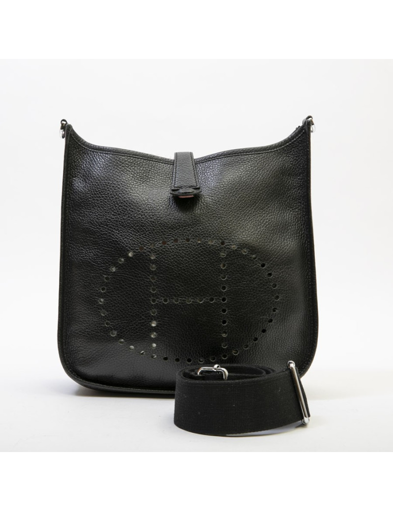 HERMES Evelyne II bag in black taurillon clémence leather