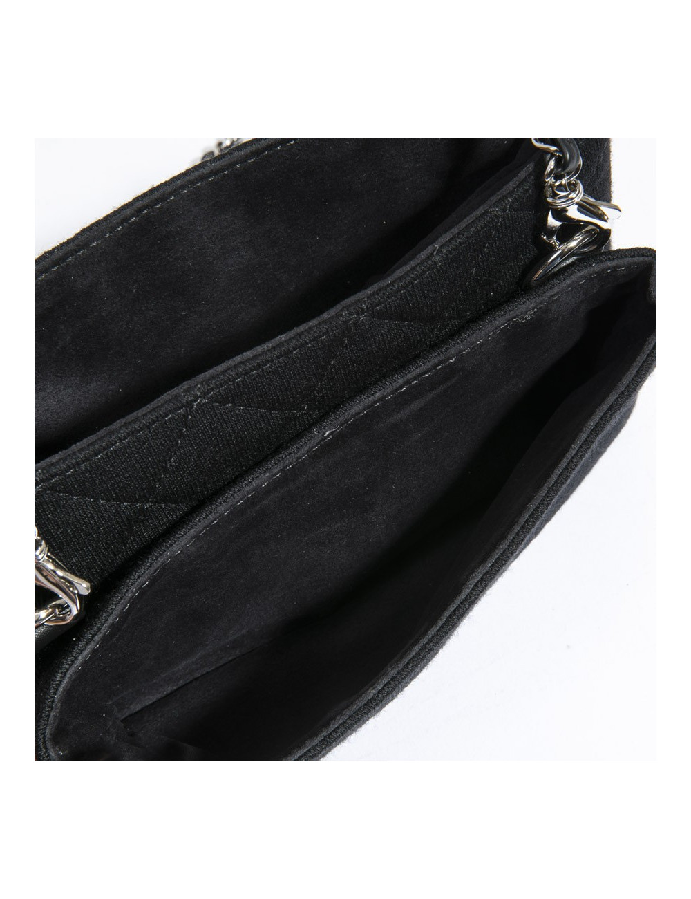 Pochette CHANEL avec chaine 