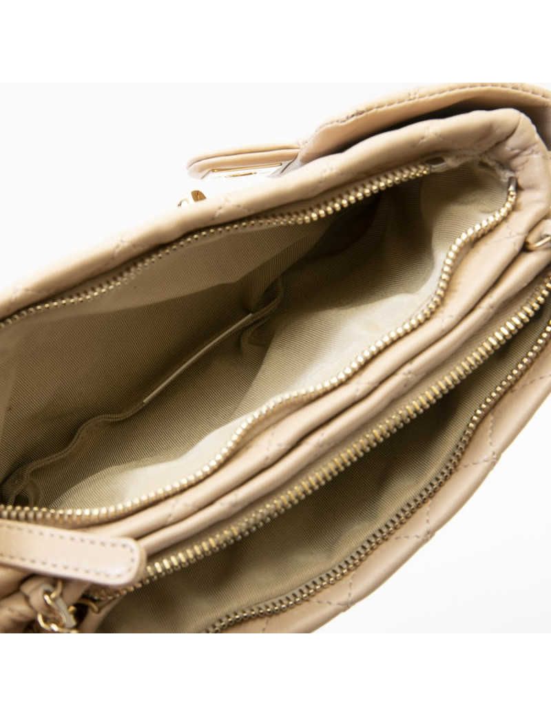 Sac pochette CHANEL en cuir d'agneau beige rosé