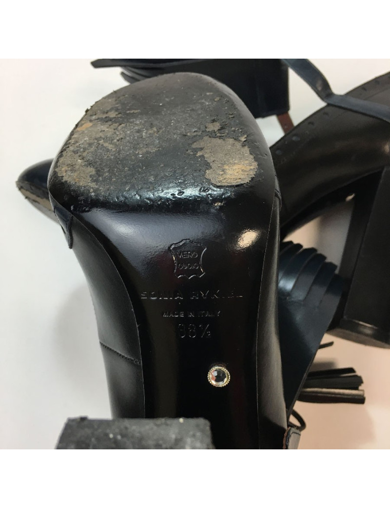 Escarpins à bouts fleuris SONIA RYKIEL cuir noir