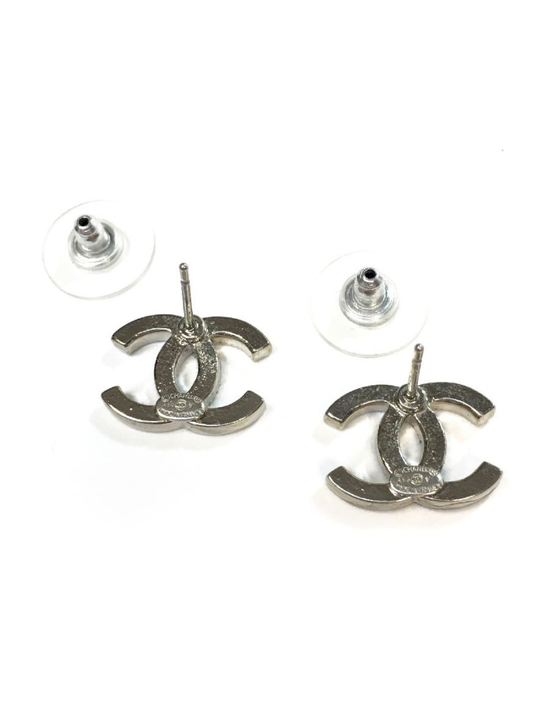 Boucles d'oreilles Clous CHANEL strass et métal argenté