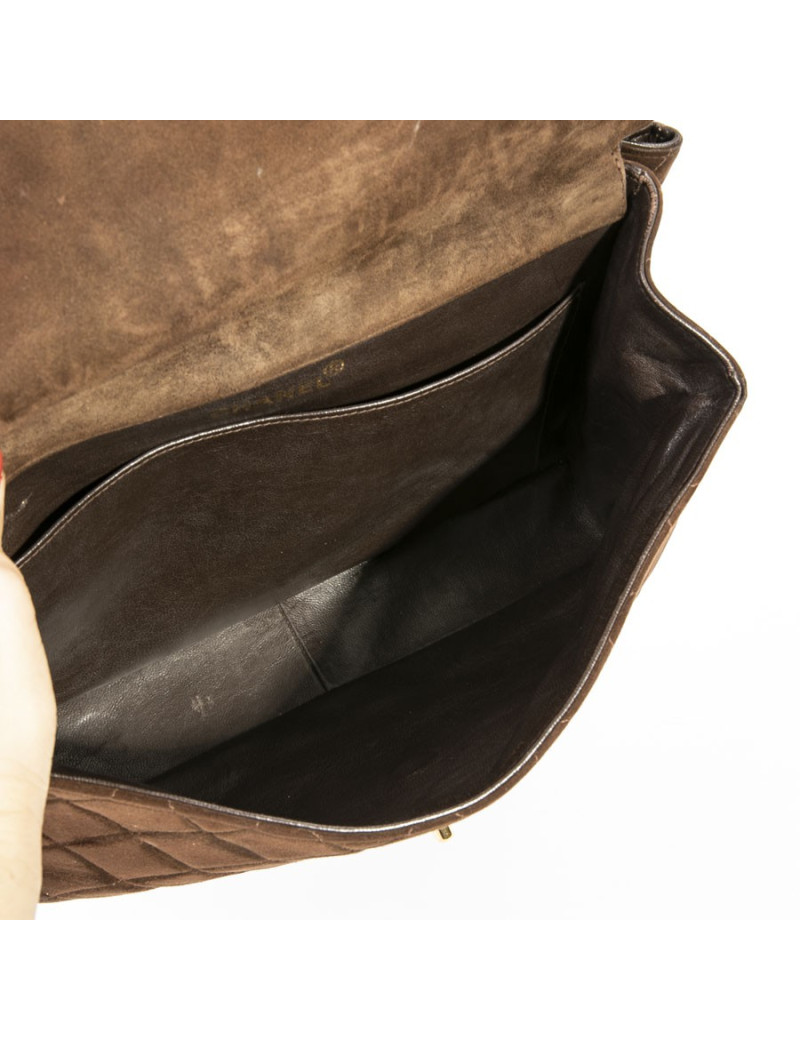 Sac jumbo CHANEL timeless matelassé en daim marron