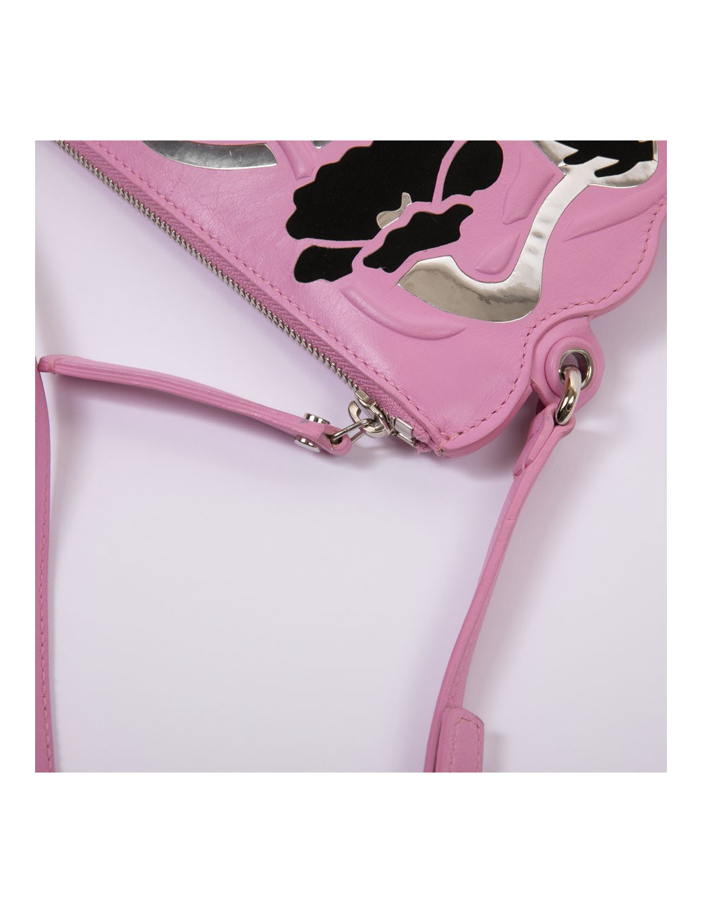 Sac CHRISTOPHER KANE cuir rose et incrustations noires et argent