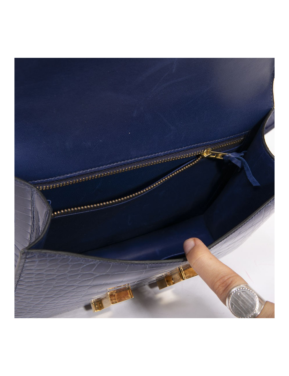 Sac Constance HERMES en crocodile du Nil violet