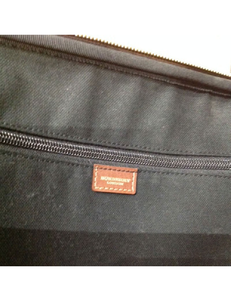 BURBERRY haymarket check original suitcase