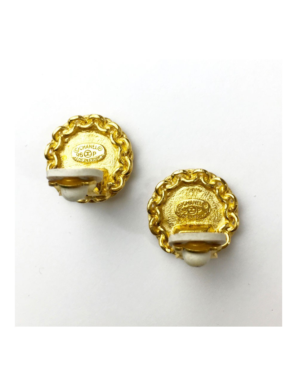 Boucles d'oreille clips CHANEL Vintage