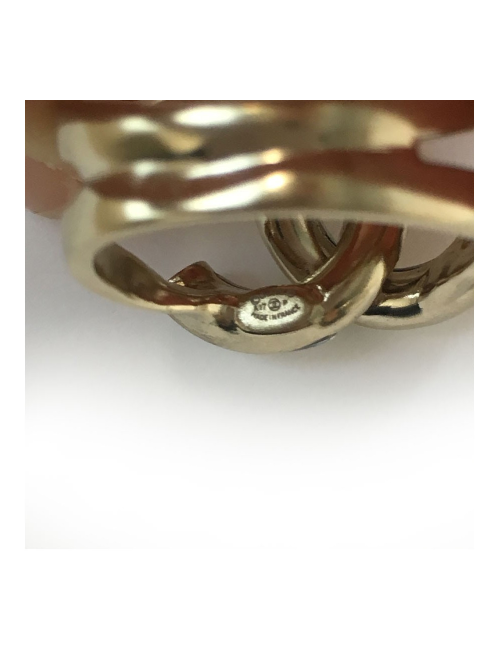 Bague T CHANEL"CC " dorée et émaillée argent