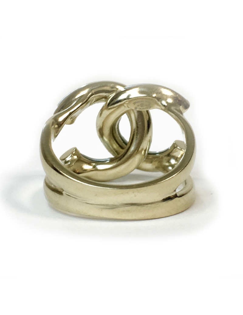 Bague CHANEL CC orpâle et nacre