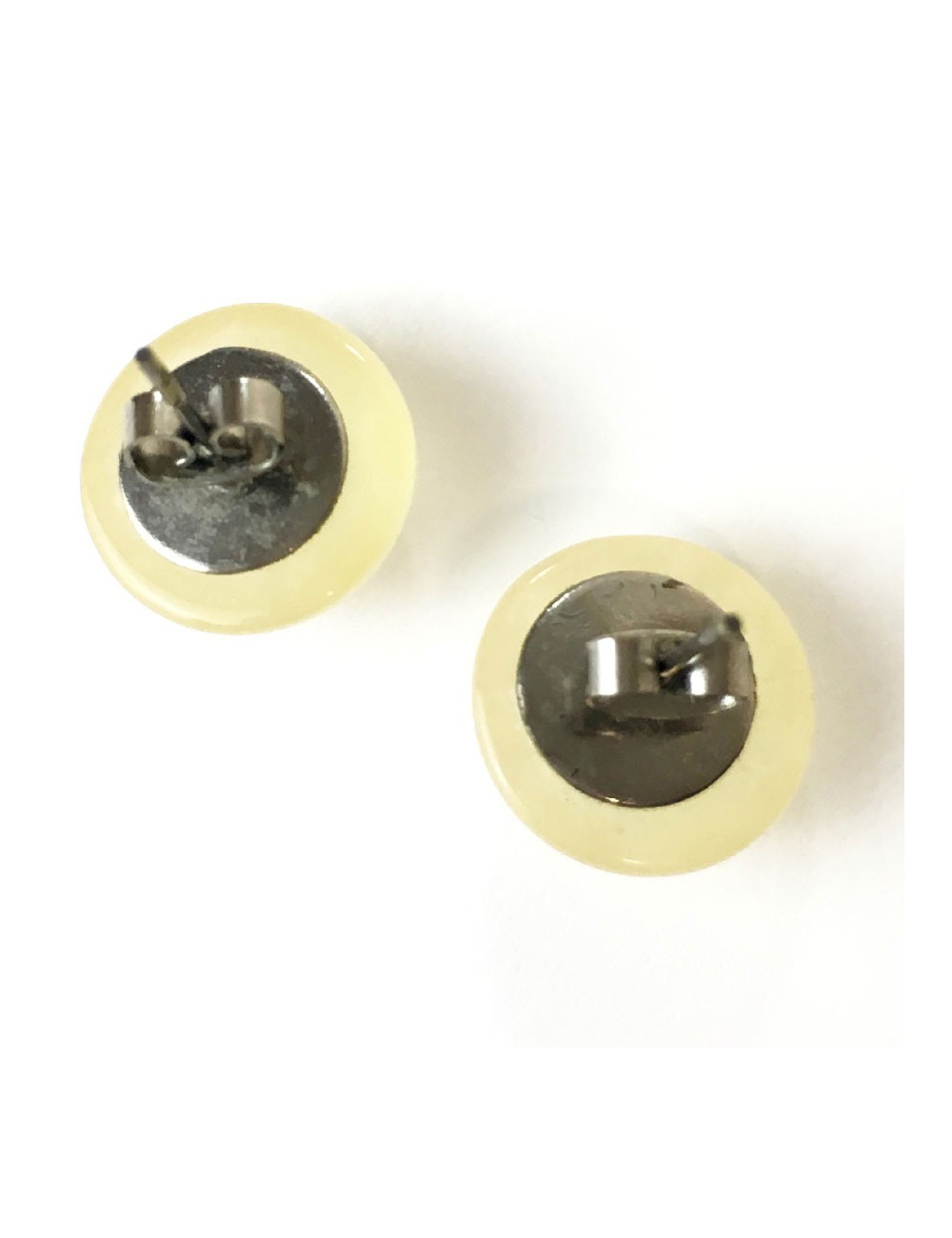 Boucles d'oreille clous CHANEL bicolores rose et beige