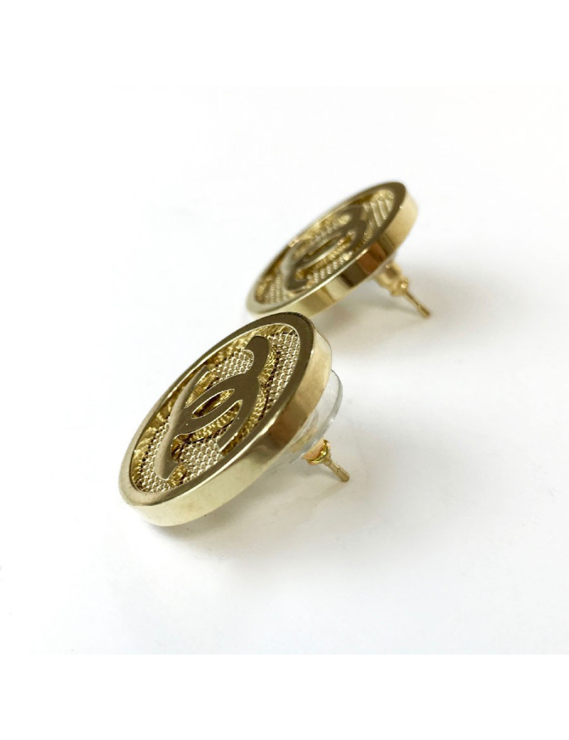 Boucles d'oreille clous CHANEL grillage