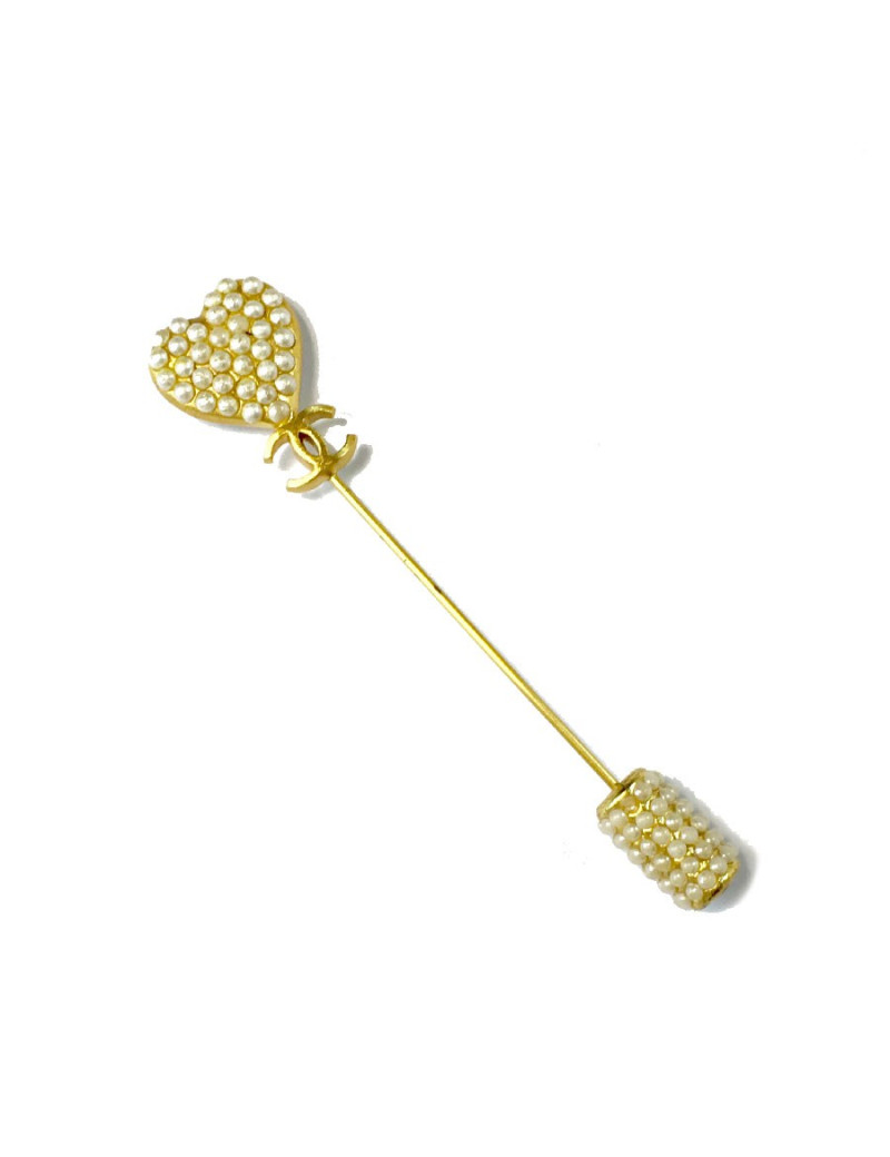 Epingle CHANEL coeur avec perles nacrées