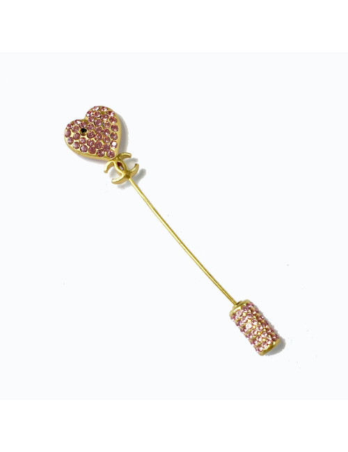 Epingle CHANEL coeur  rose avec brillants rose