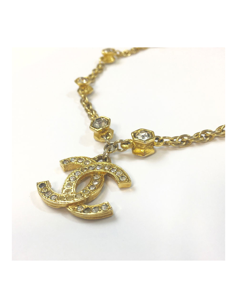 Collier CHANEL CC vintage strass et brillants