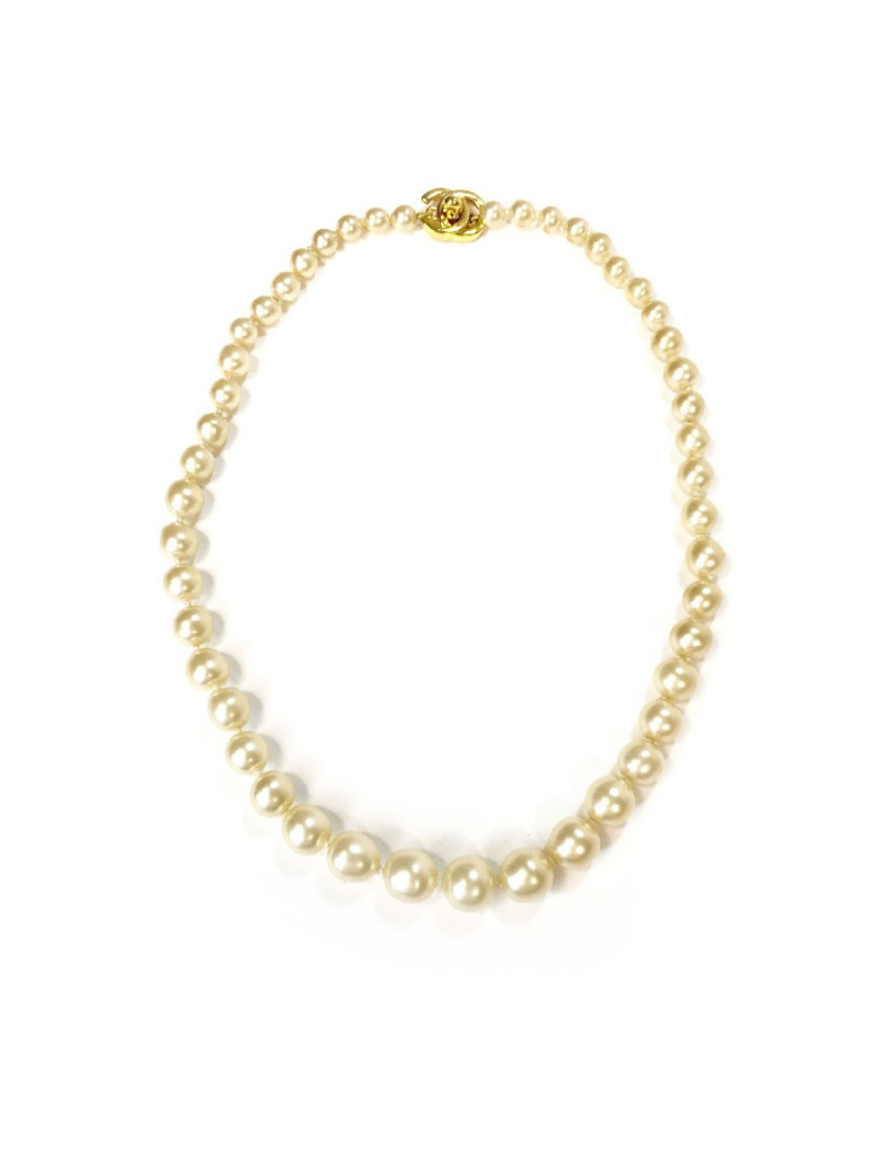 Collier CHANEL perles nacrées 
