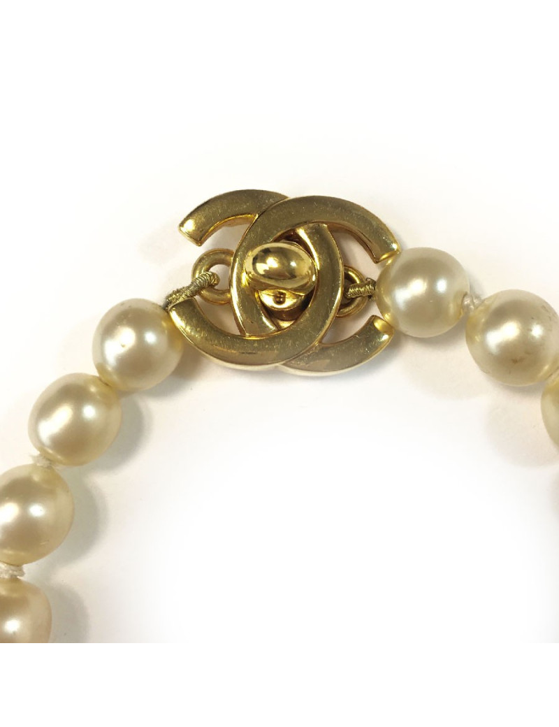 Collier CHANEL perles nacrées 