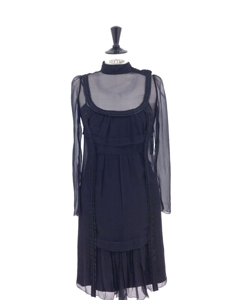 Robe PRADA soie noire T 40