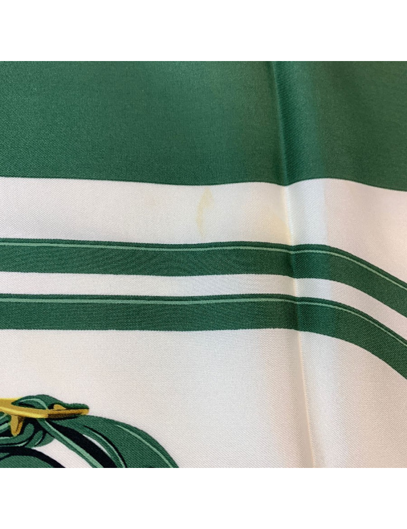 Carré HERMES Brides de Gala en soie verte