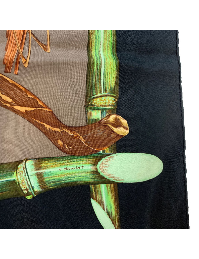 Carré  HERMÈS 100 % soie "Jardin Créole"