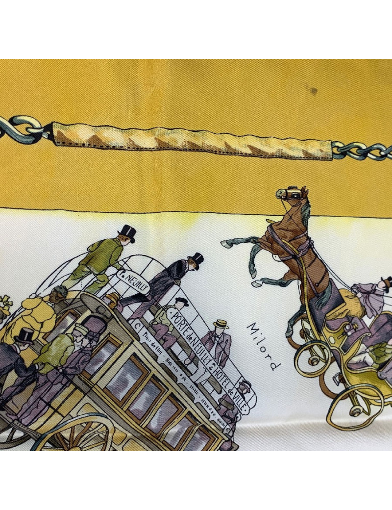 Carré HERMES Omnibus et Voitures de Place en soie or et jaune pâle