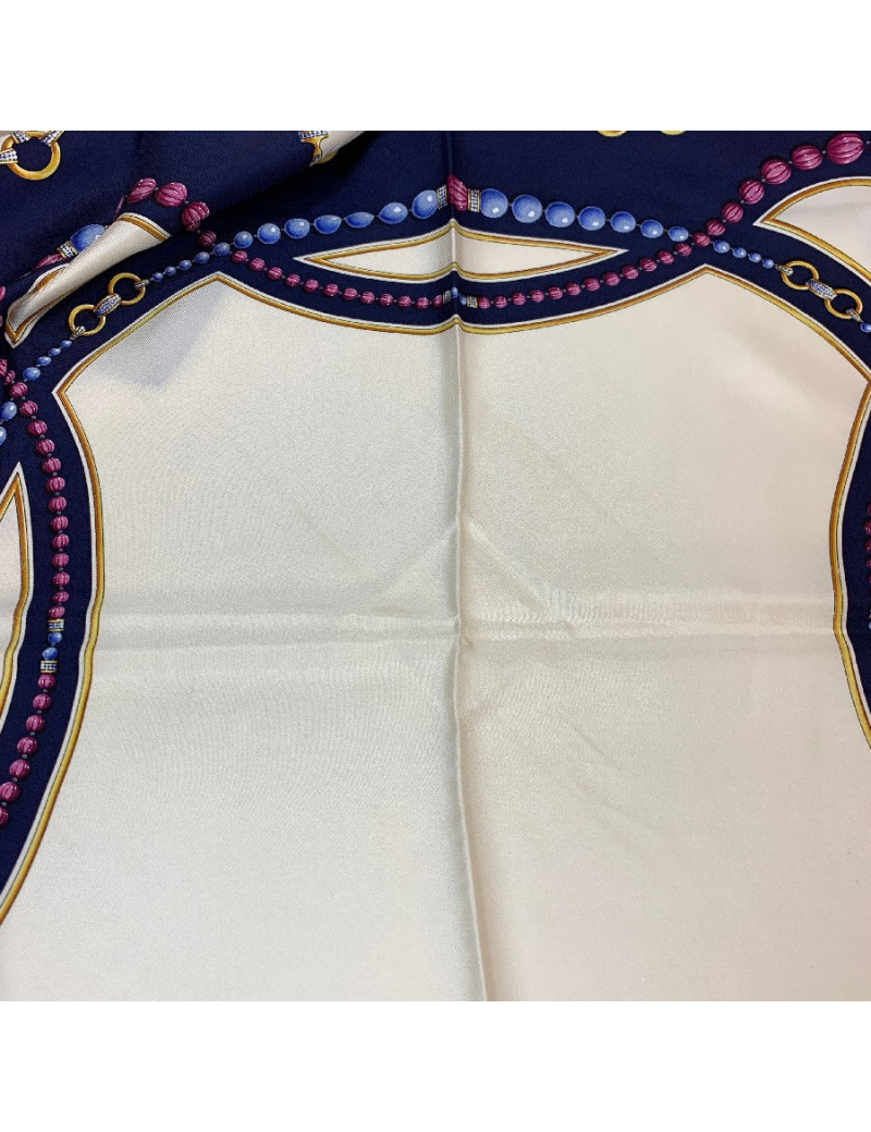 Carré CARTIER soie 100 %