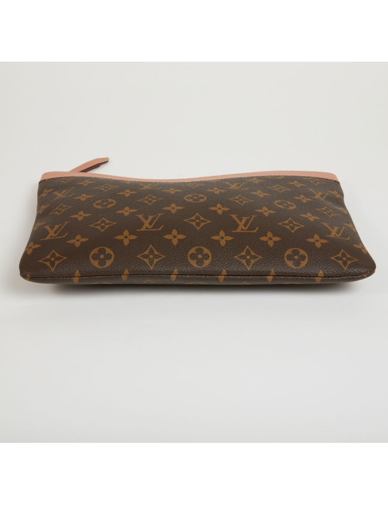 Pochette LOUIS VUITTON en toile Monogram et cuir 