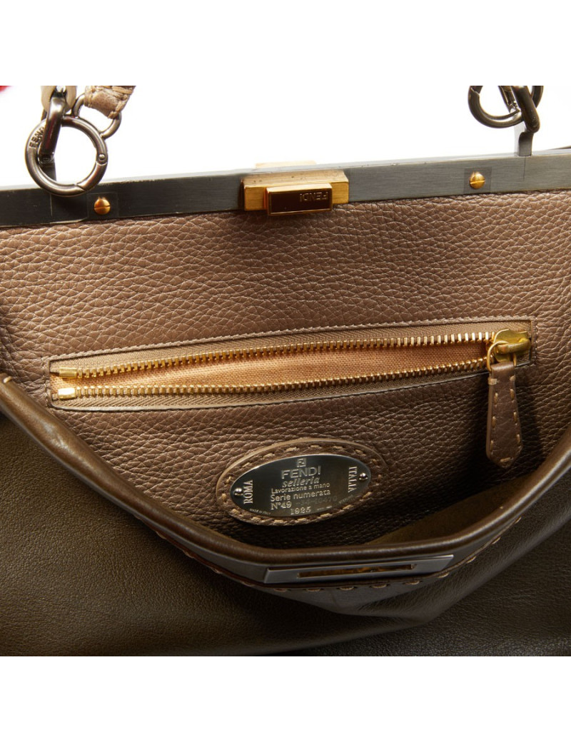 Sac FENDI peekaboo cuir grainé bicolore kaki et marron irisé