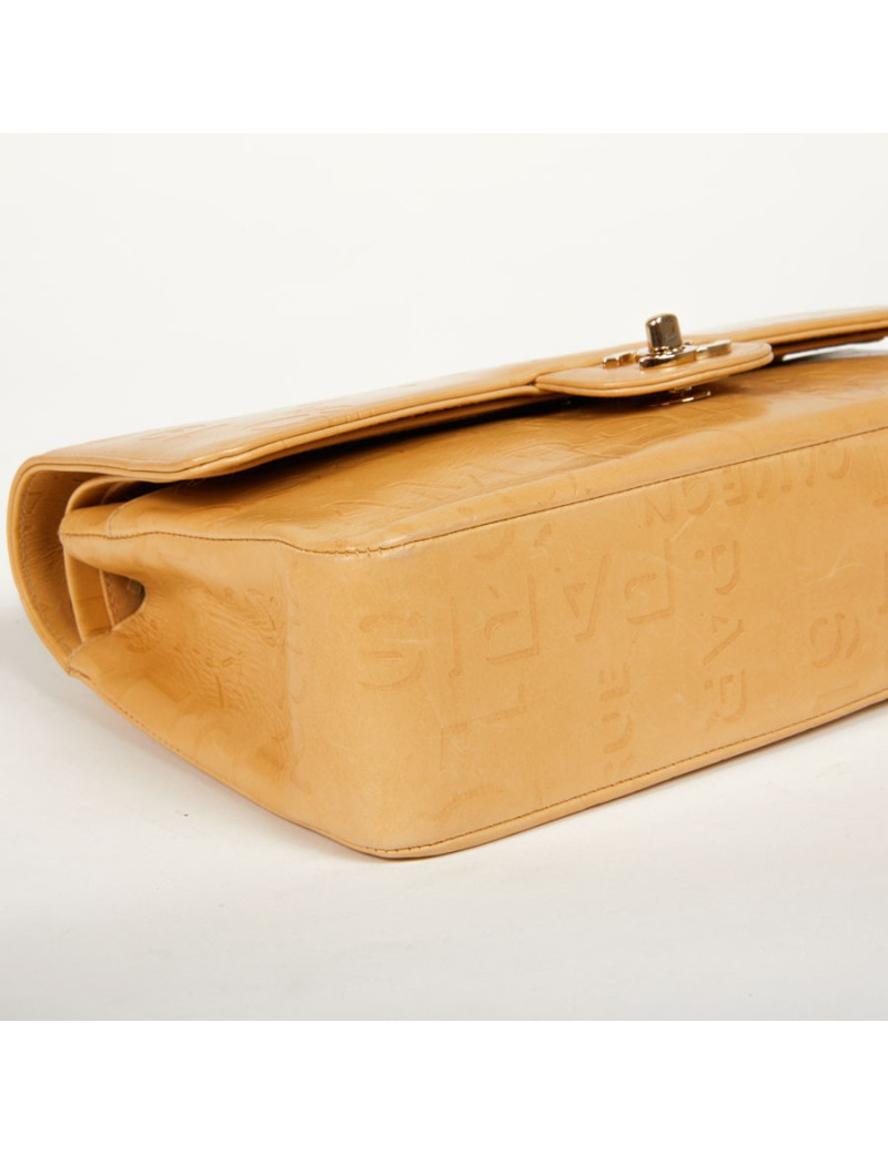 Sac CHANEL cuir d'agneau beige siglé "CHANEL" "CC"