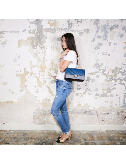 Sac CHANEL 2.55 chevron cuir tricolore bleu gris noir