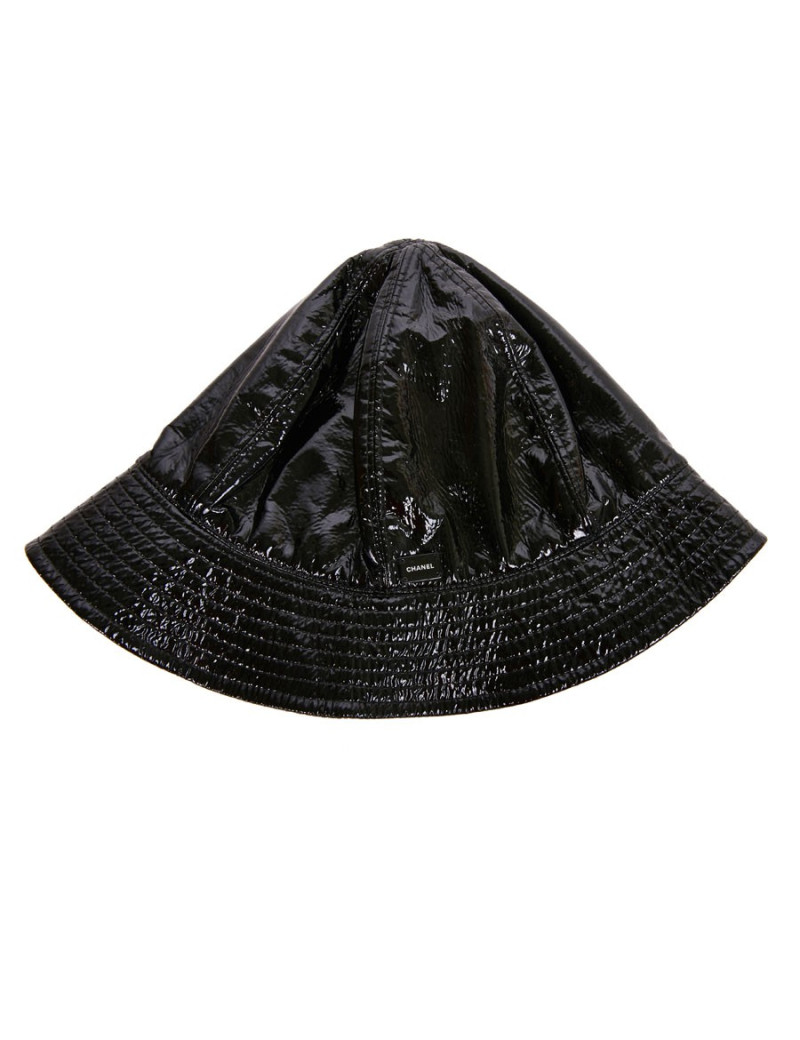 Chapeau de pluie CHANEL noir verni