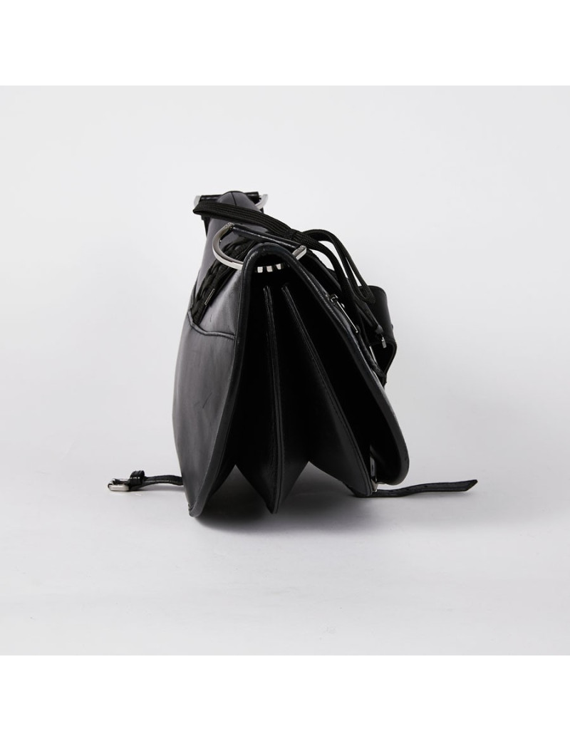 sac CHRISTIAN DIOR cuir noir