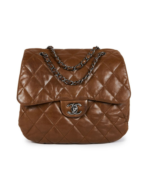 Sac CHANEL cuir d'agneau marron souple matelassé