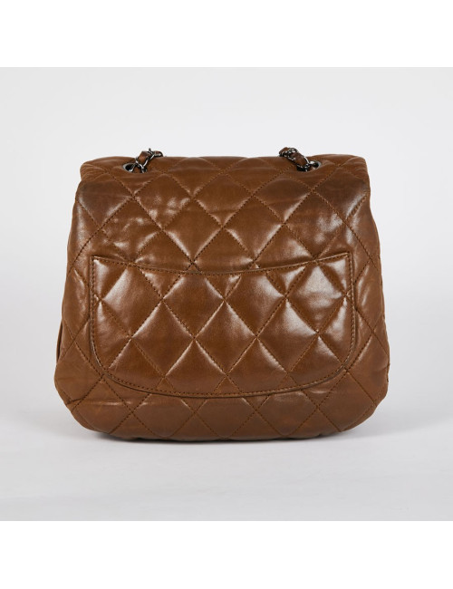 Sac CHANEL cuir d'agneau marron souple matelassé