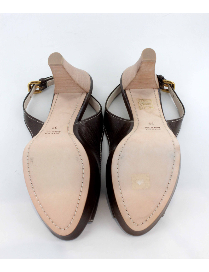Escarpins PRADA en cuir marron T. 39