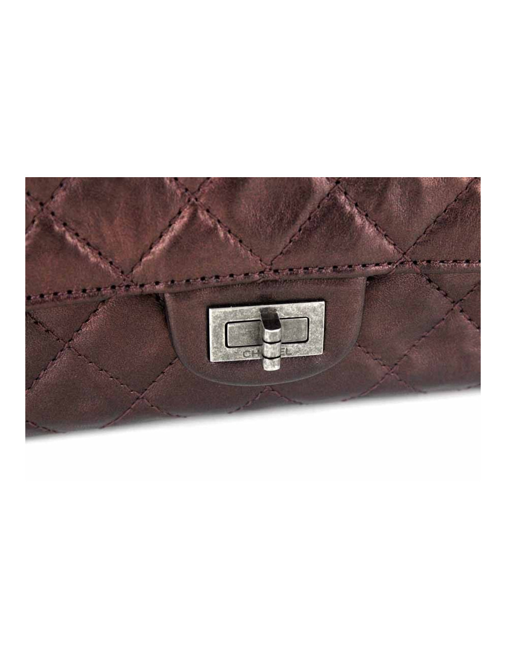 2.55 CHANEL en cuir marron irisé