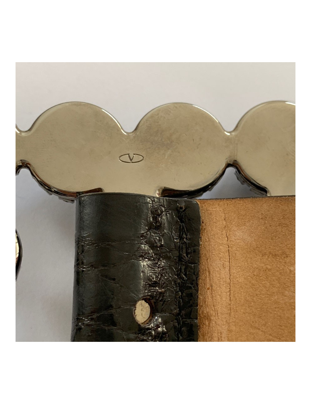 VALENTINO belt with buckle set in gunmetal pearls and rhinestones