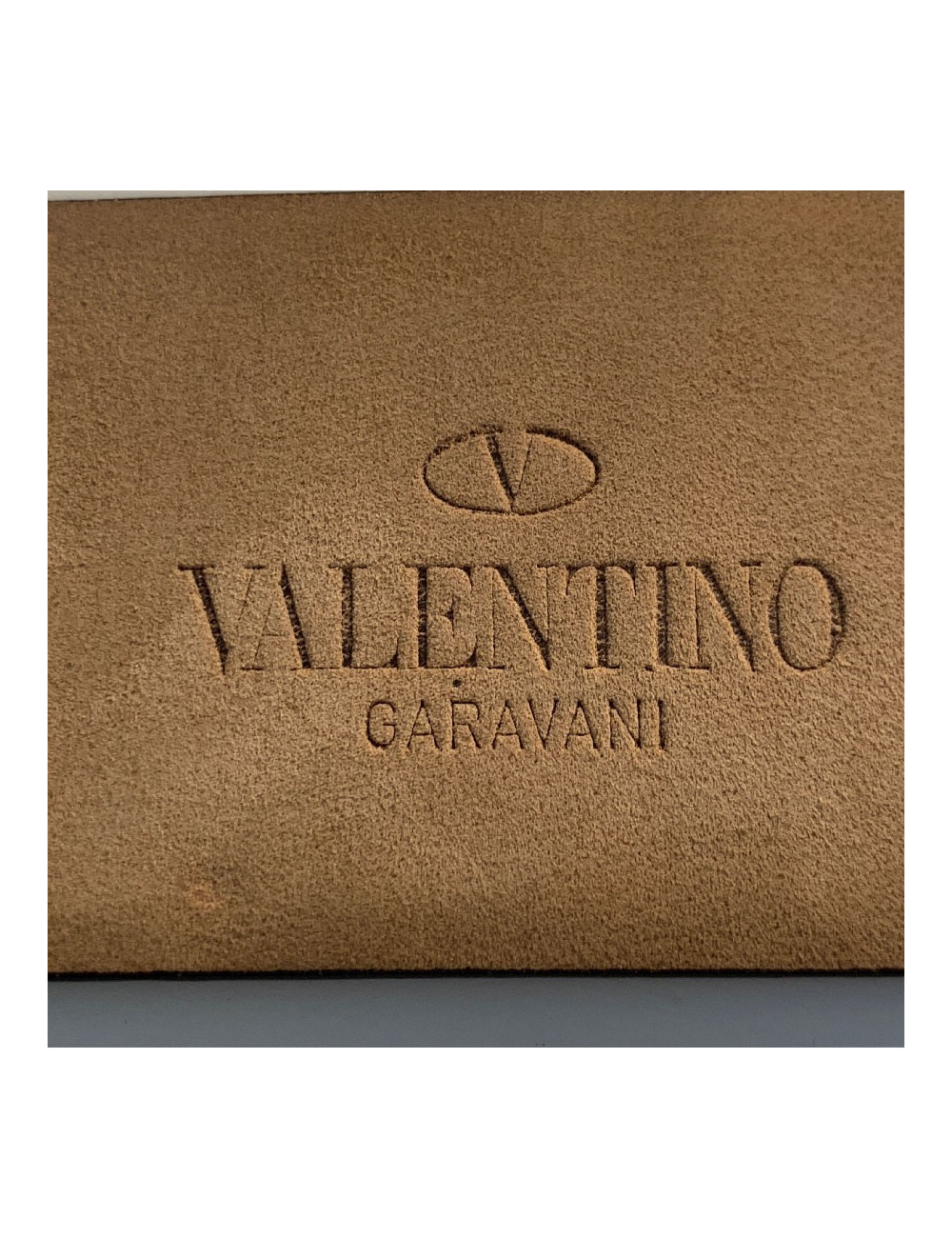 VALENTINO belt with buckle set in gunmetal pearls and rhinestones