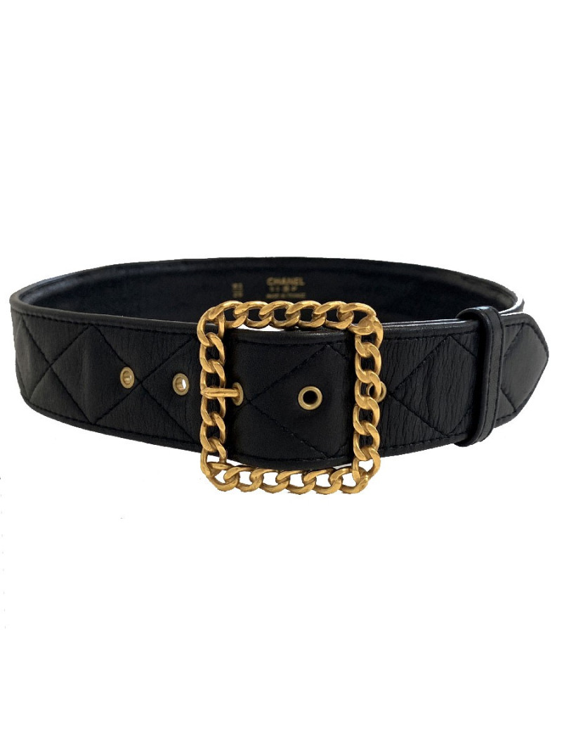 Ceinture T 65 CHANEL cuir d'agneau noir matelassé