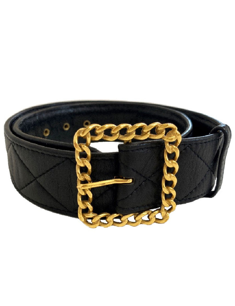 Ceinture T 65 CHANEL cuir d'agneau noir matelassé