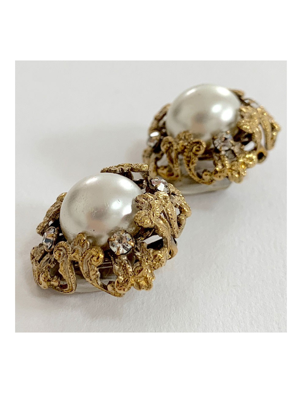 Boucles d'oreille CHANEL couture  1968