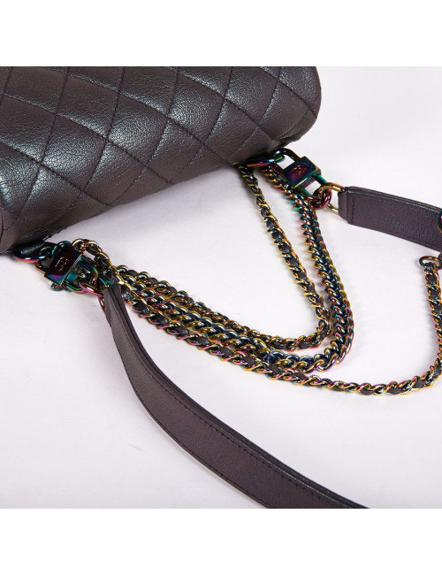 Sac CHANEL cuir de veau matelassé irisé mauve