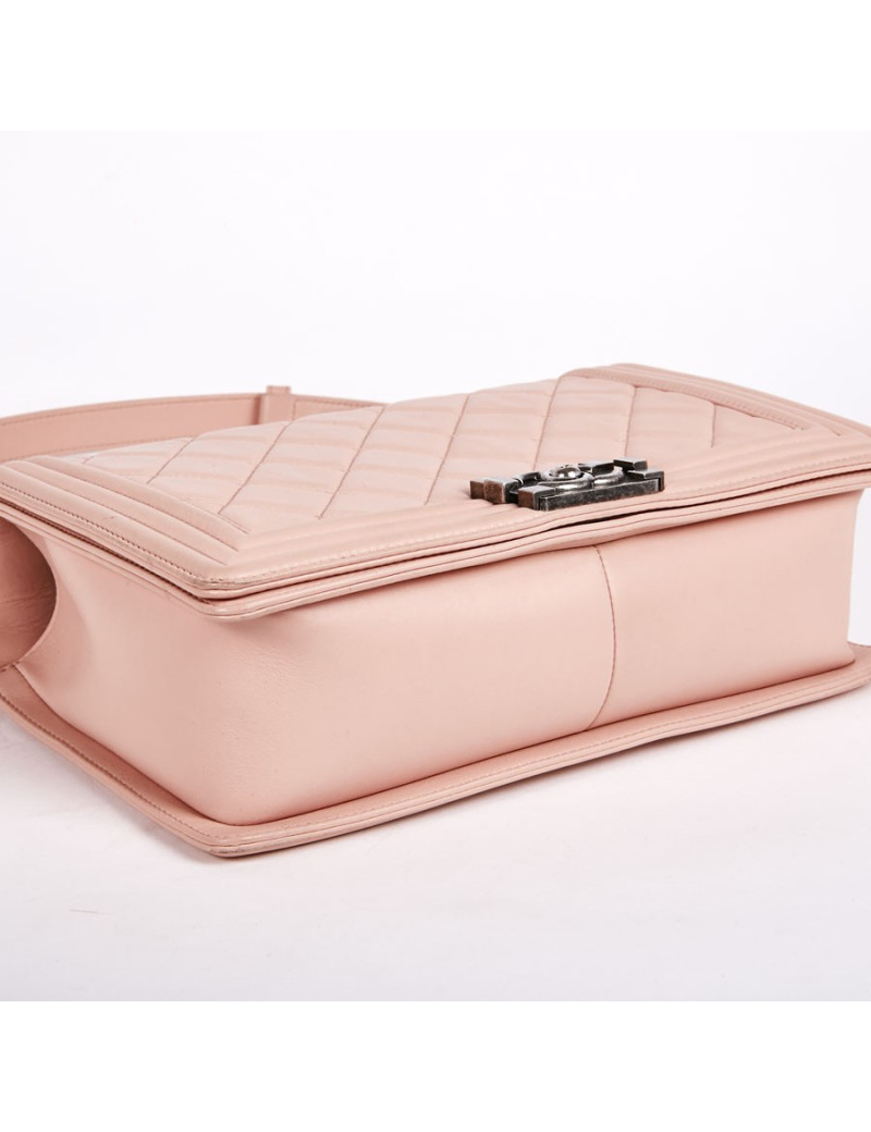 Sac Boy CHANEL cuir matelassé rose