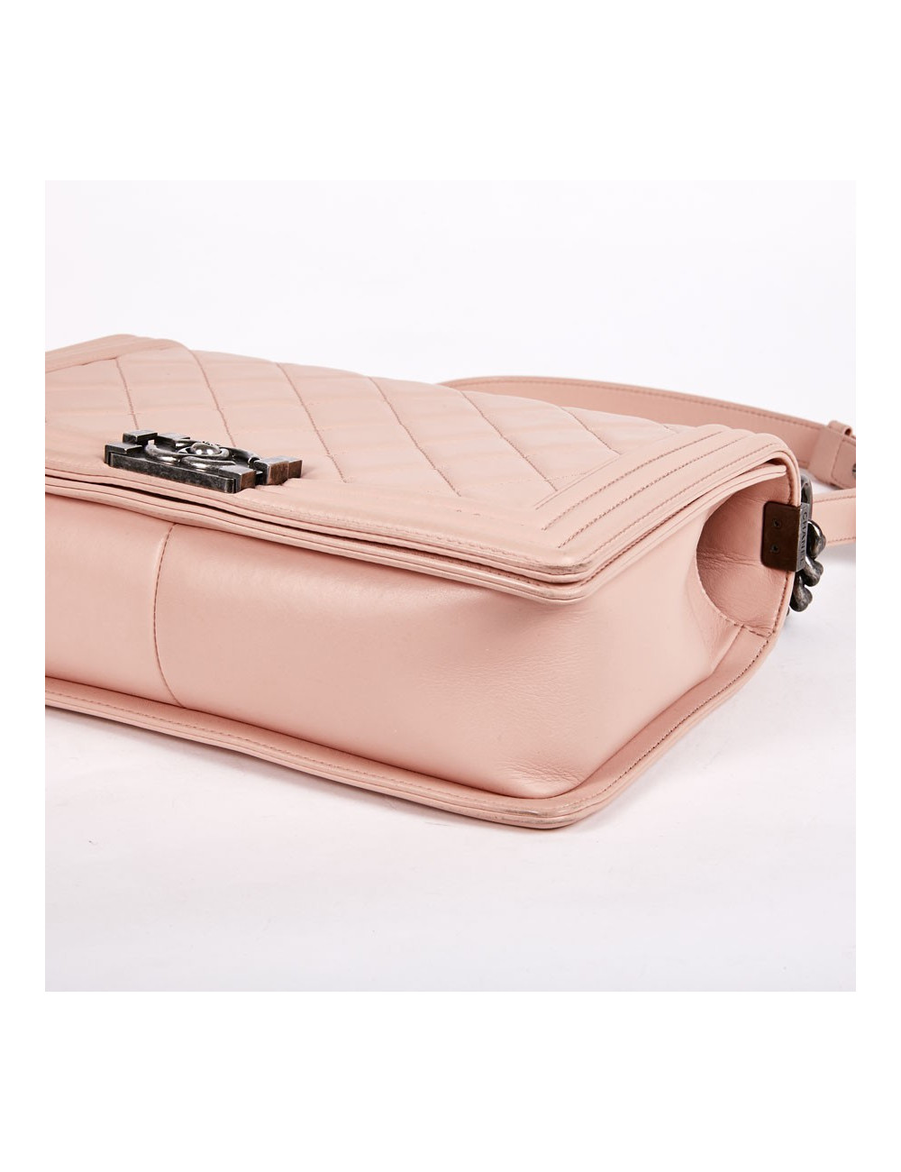 Sac Boy CHANEL cuir matelassé rose