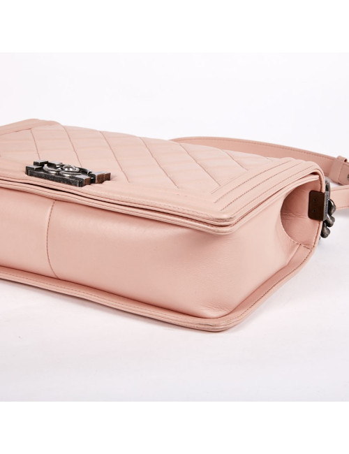 Sac Boy CHANEL cuir matelassé rose