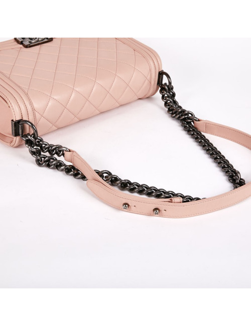 Sac Boy CHANEL cuir matelassé rose
