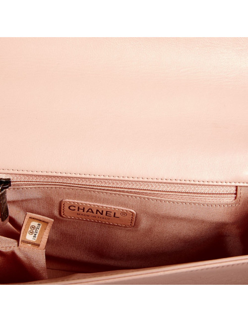 Sac Boy CHANEL cuir matelassé rose